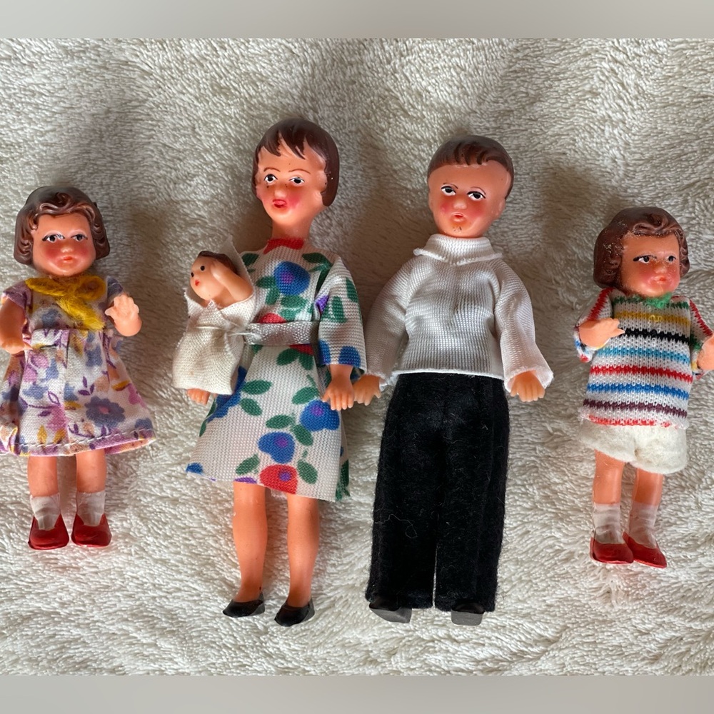 Vintage Dollhouse People